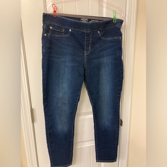 Levi’s Strauss pull on skinny jeans - Picture 1 of 3